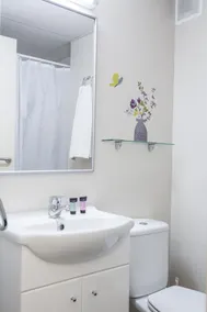 Residencia Universitaria Resa Giner de Los Ríos - Salle de bain