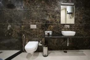 Shalom Backpackers Mussoorie - Bathroom