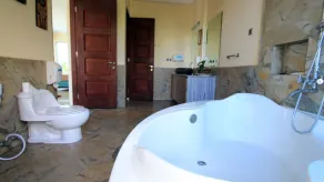 Villa Ebel - Bathroom