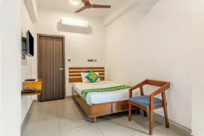 Treebo De Cloud 9 Regency - Chambre