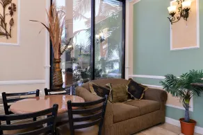 Americas Best Value Inn Pasadena - Hall