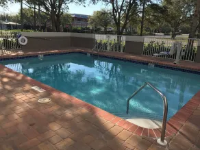 Holiday Inn Express - Naples South - I-75 by IHG - Pool