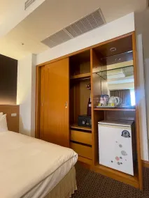 Chuto Plaza Hotel - Chambre