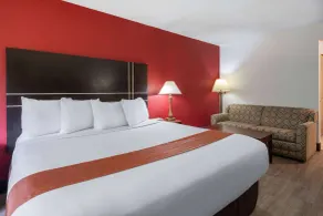 Travelodge by Wyndham Merrill - Rum