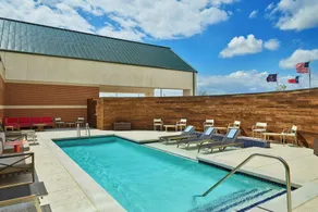 Four Points by Sheraton Dallas Fort Worth Airport North - Piscine