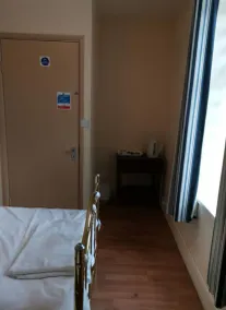 Swan Inn, Heathrow Airport - Room