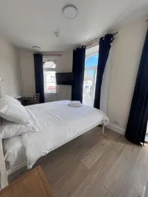 The Harbour Lights - Room