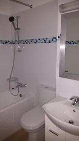 Vrissaki Hotel Apartments - Bathroom
