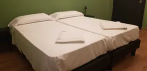 Hotello Trieste - Zimmer