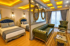REAL KiNG SUiTE - Camera