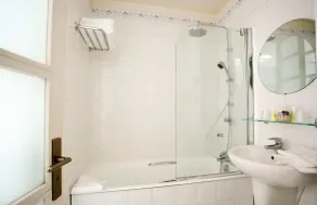 Hôtel Atlantis Saint-Germain-des-Prés - Salle de bain