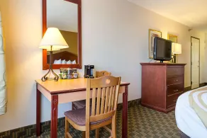 Quality Inn Fairmont - Værelse