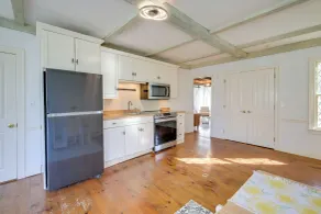 Ideally Located Sandwich Vacation Rental W/ Deck - Interiør