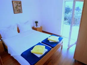 Apartments Slavica Trogir - Room
