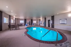 Staybridge Suites Longview by IHG - Piscine