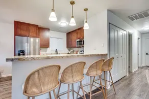 Relax Fireside: Family Home 6 Mi to Dtwn Beaufort! - Interior