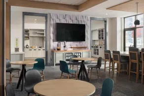 Hyatt House Schenectady / Mohawk Harbor - Restaurant