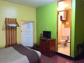 Hospedaje Turistico Recoleta - Room