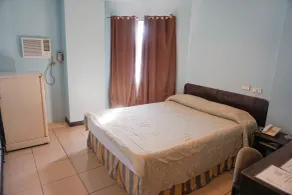 Crowne Garden Hotel - Room