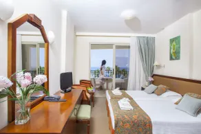Aquamare Beach Hotel & Spa - Vue de la chambre