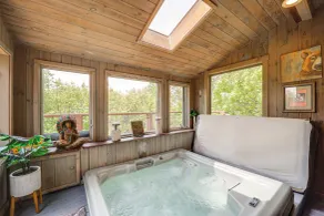 Close to Trails! Seven Devils Retreat w/ Hot Tub - Interiør