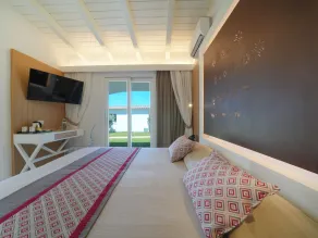 Limone Beach Resort - Room
