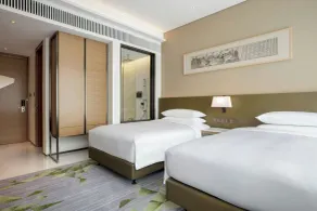 Sheraton Hong Kong Tung Chung Hotel - Room