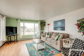 Quaint Rockaway Beach Gem: Walk to Shore! - Intérieur