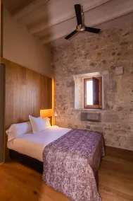 Hotel Mas Bosch 1526 - Room