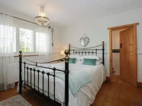 Coronation Cottage - Chambre