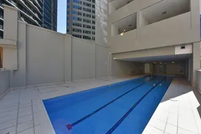 APX World Square - Pool