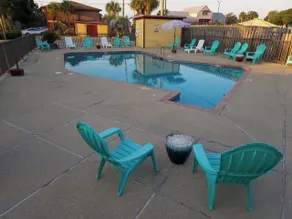 Twin Star Lodge - Pool