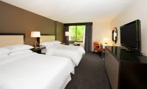 Sheraton Minneapolis West Hotel - Chambre