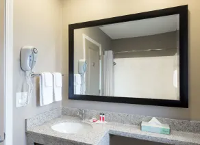 Travelodge by Wyndham Eureka - Salle de bain