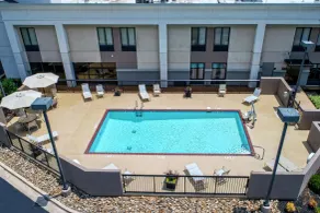 Hampton Inn Corinth - Pool