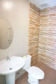 Go Green Resort - Bathroom