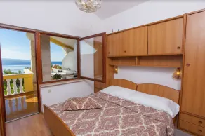 Apartments Beach Side Brela - Room