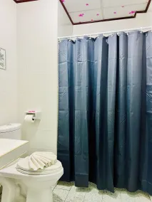 J Mansion - Bathroom