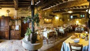 Agriturismo Casale Dei Frontini - Restaurant