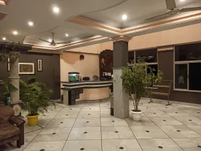 Hotel Centre Point - Reception