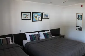 Aquarius Motor Inn - Chambre
