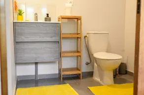Manaeva Lodge - Bathroom