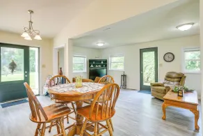 Grand Lake Getaway w/ Boat Dock in St Marys! - Interior