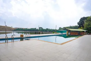 Fabhotel Vishwakirti Agri - Piscina