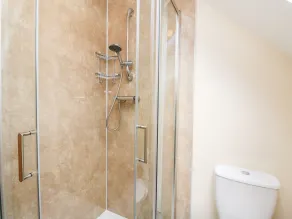 Bugaboo Cottage, ABERFELDY - Baño