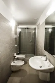 Opera Suite - Bathroom