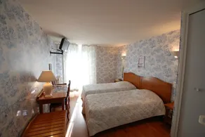 Grand Hôtel De L'Europe Langres - Chambre