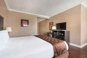 Americas Best Value Inn & Suites Anaheim - Rum