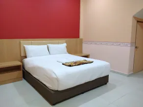 Hotel Puteri Miqaila - Chambre