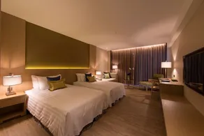 Golden Lake Hotel - Chambre